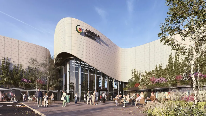 Arena Mall Bacău, la 1,8 km de Hotel Decebal