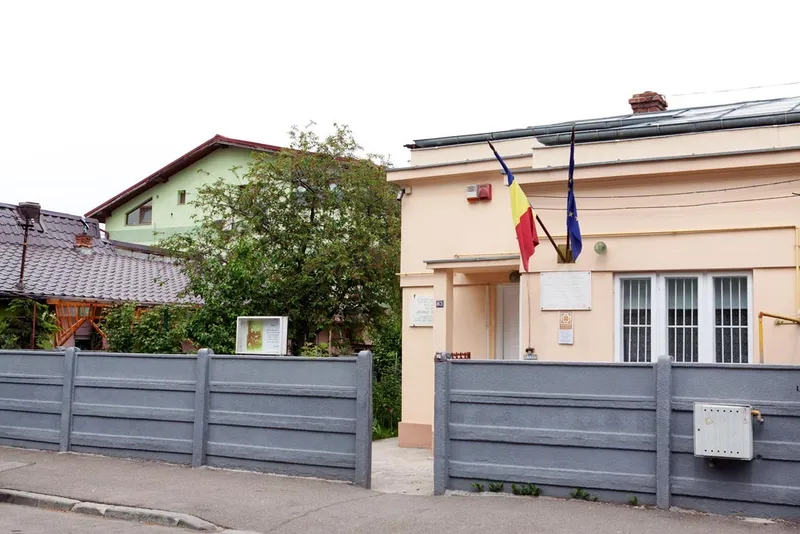 Casa Memorială „George Bacovia” din Bacău, la 300 m de Hotel Decebal