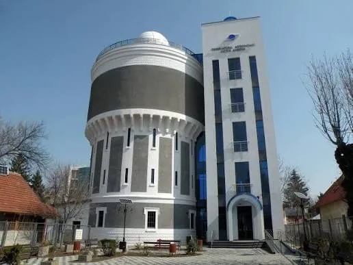 Observatorul Astronomic „Victor Anestin” din Bacău, lângă Parcul Cancicov